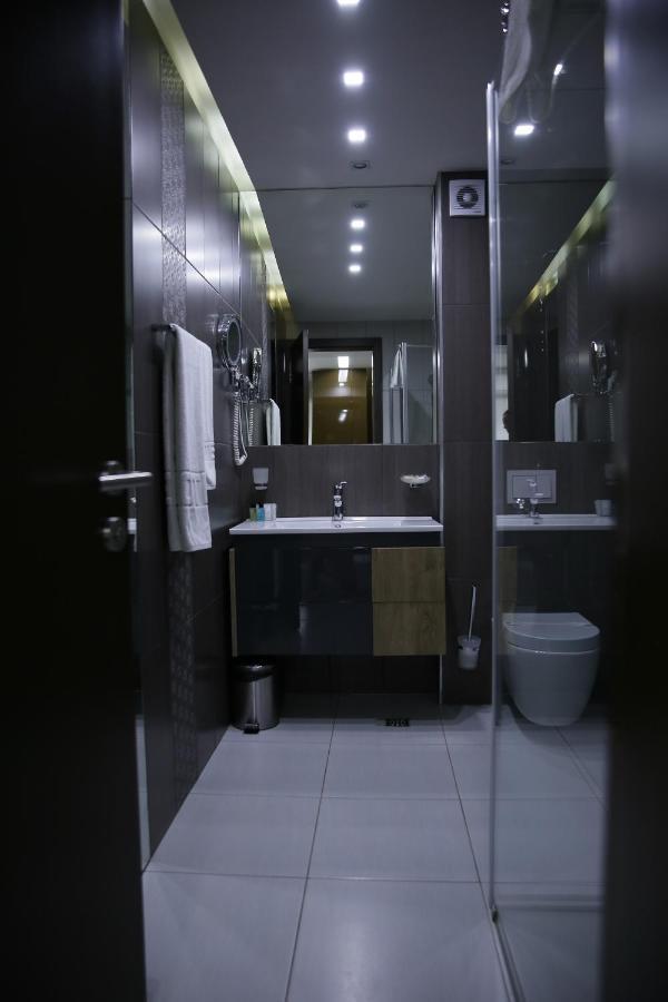 Hotel Boutique Bristol Сараево Екстериор снимка