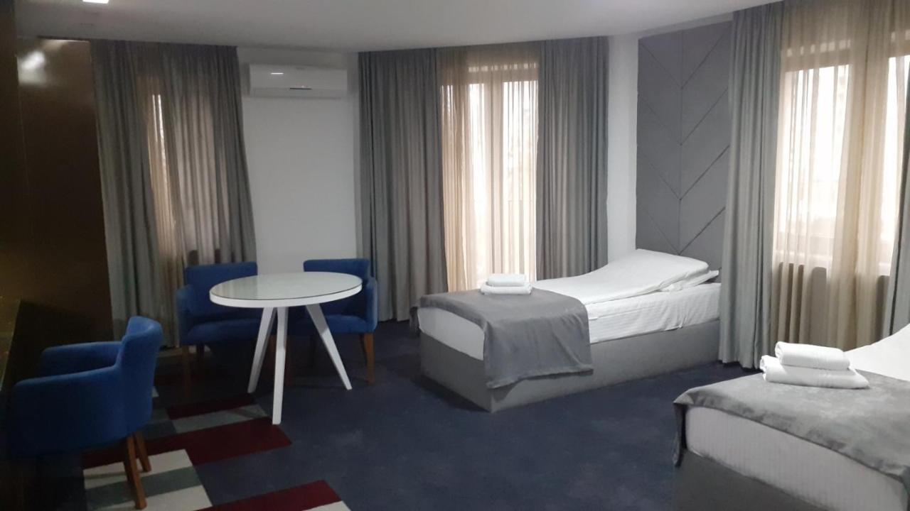 Hotel Boutique Bristol Сараево Екстериор снимка