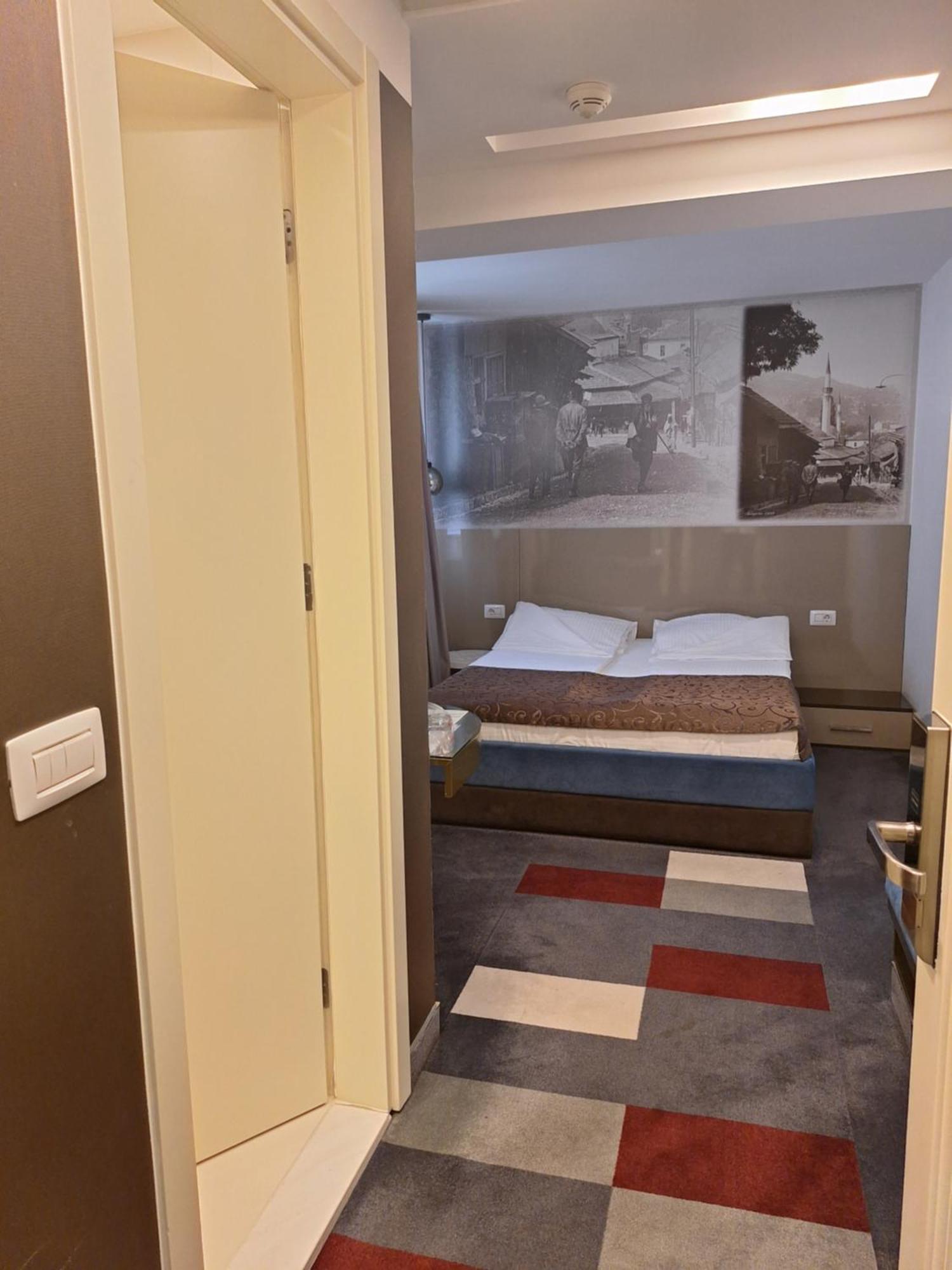Hotel Boutique Bristol Сараево Екстериор снимка