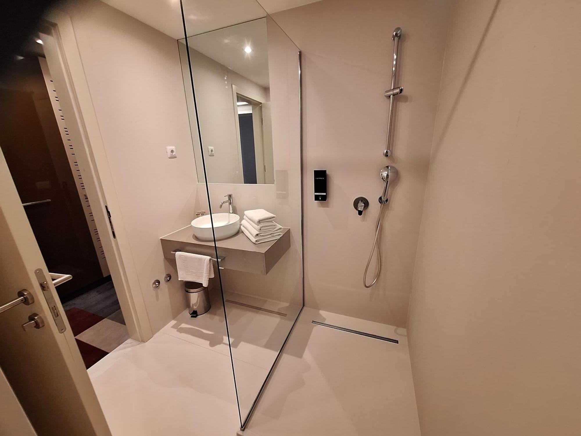 Hotel Boutique Bristol Сараево Екстериор снимка