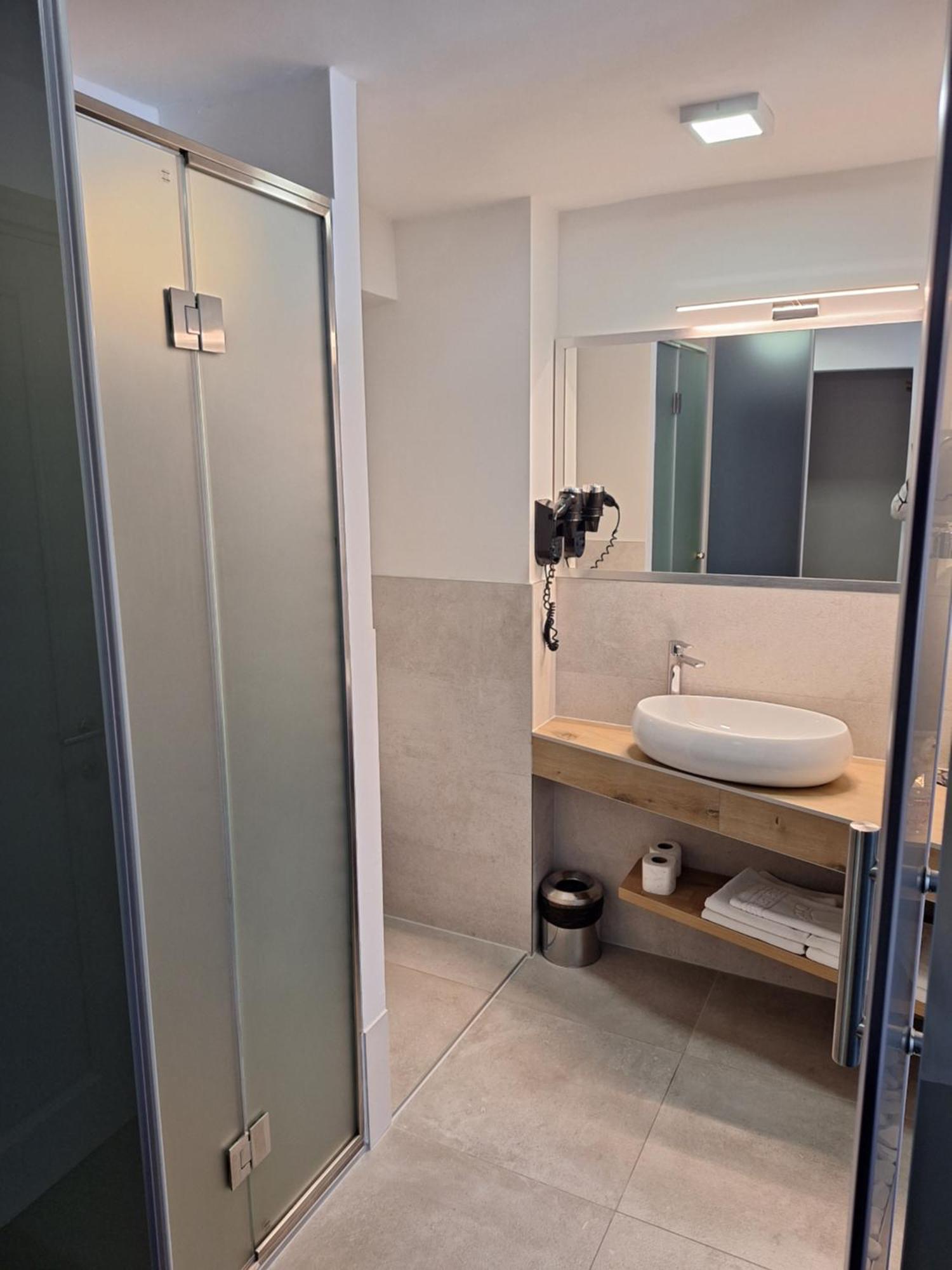 Hotel Boutique Bristol Сараево Екстериор снимка