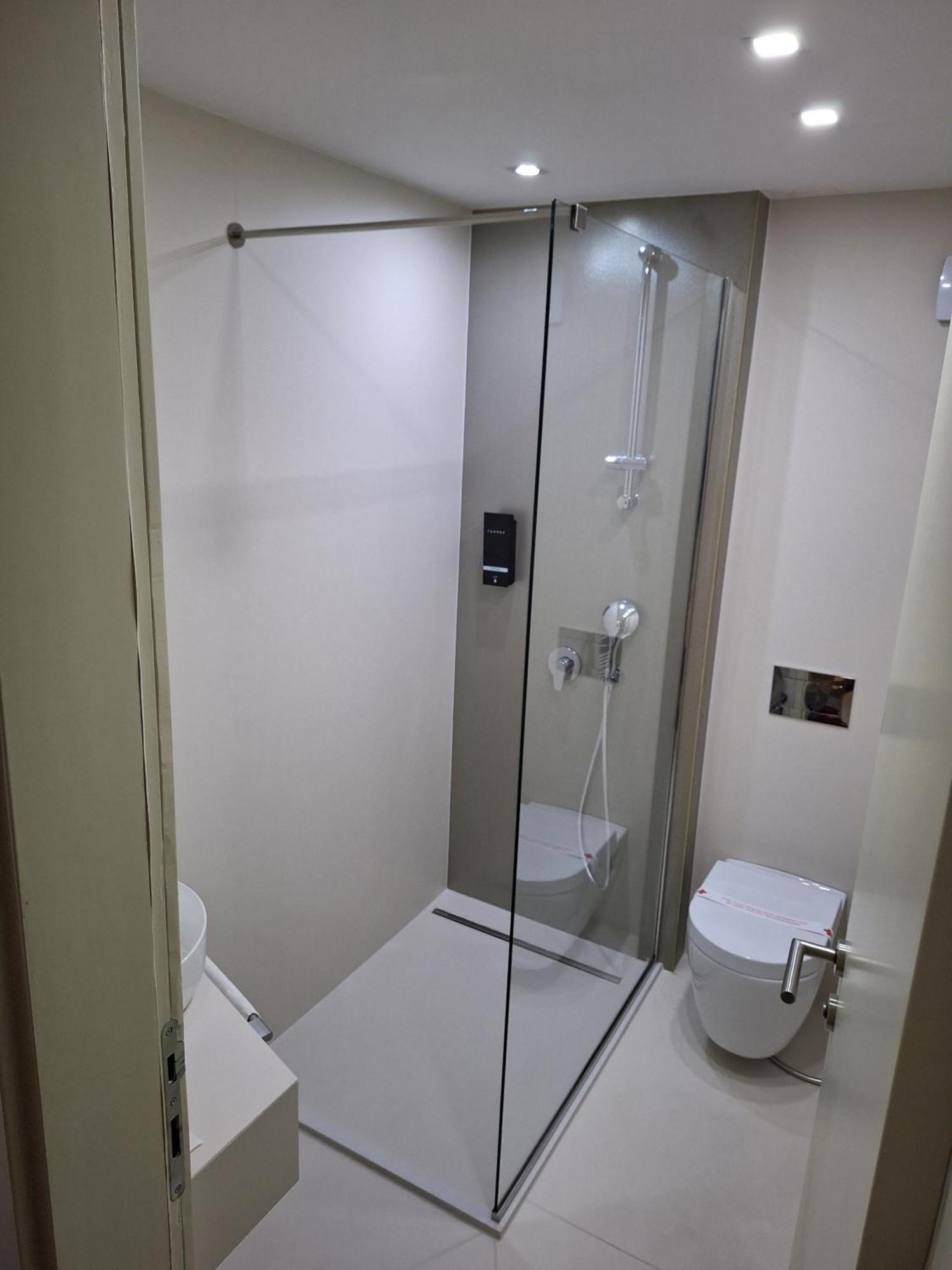 Hotel Boutique Bristol Сараево Екстериор снимка