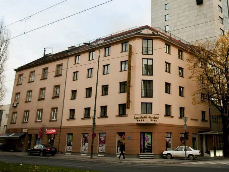 Hotel Boutique Bristol Сараево Екстериор снимка
