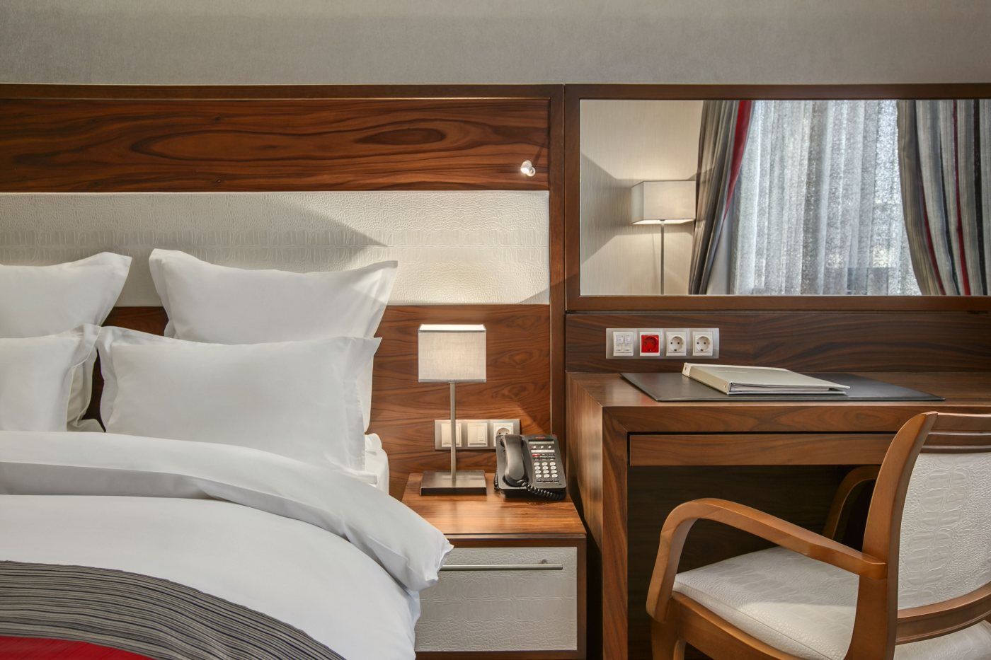 Hotel Boutique Bristol Сараево Екстериор снимка