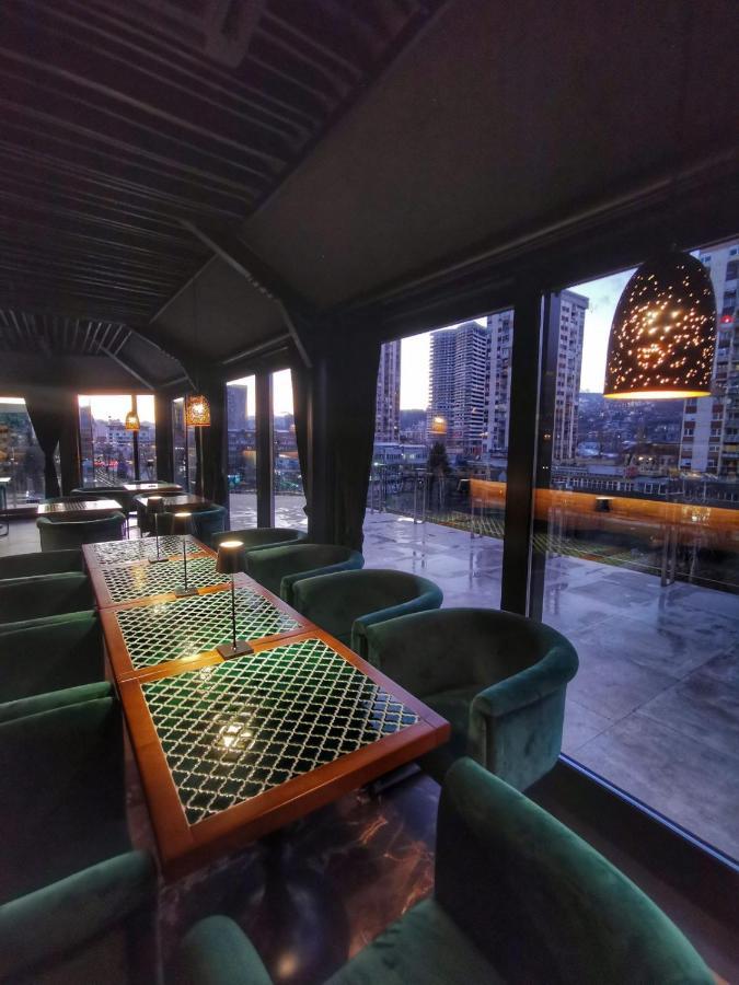 Hotel Boutique Bristol Сараево Екстериор снимка